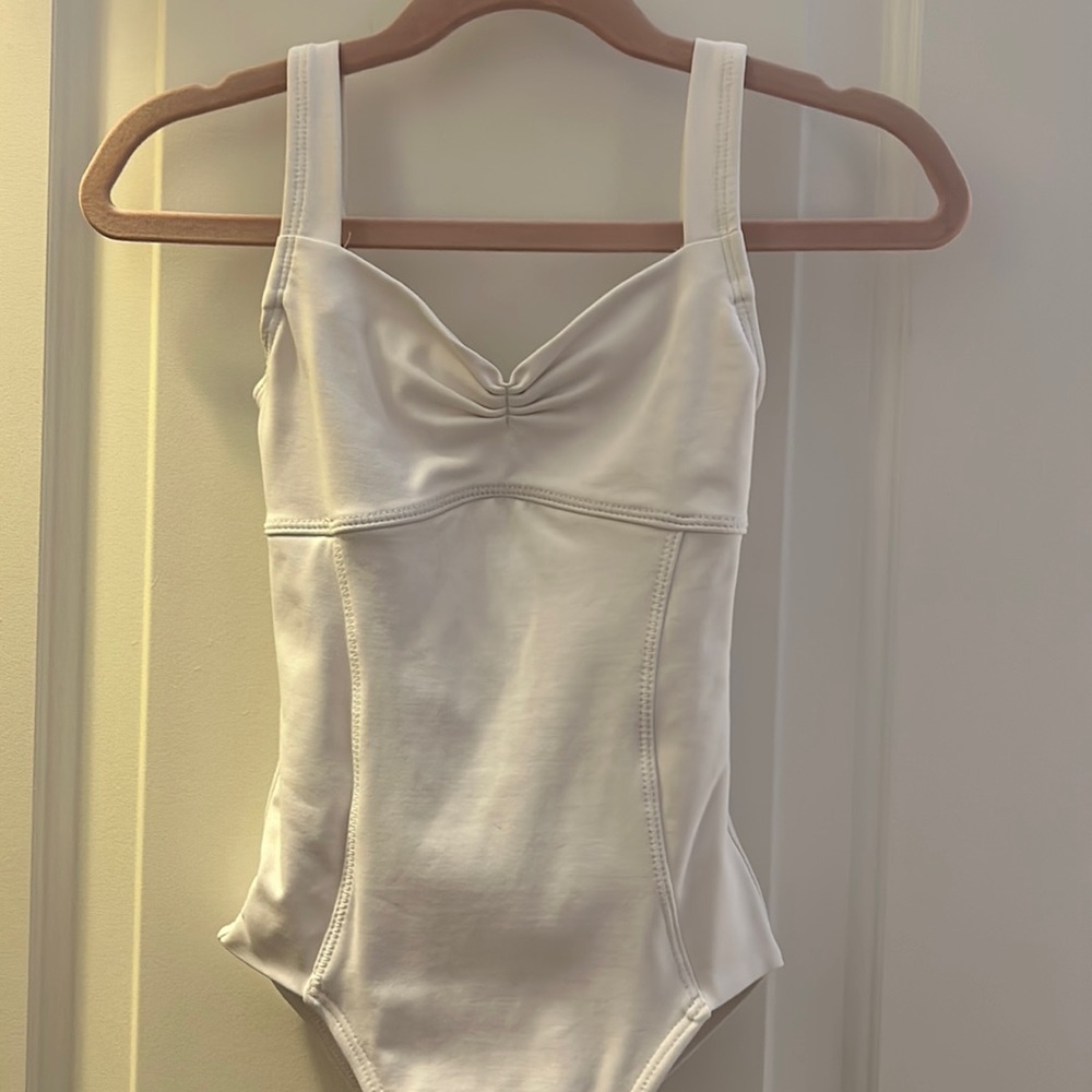 ✨Claudia Dean (Collections by Claudia) Stunning White Leotard!!🤍